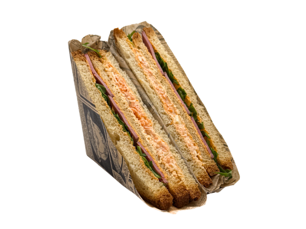 Club sandwich pastrami